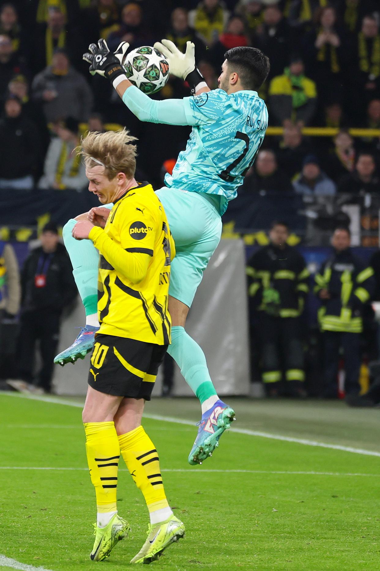 开云体育中国-多特蒙德主场战平，暂居欧冠资格区