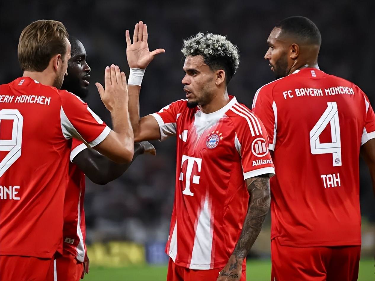 多特蒙德主场战平，暂居欧冠资格区