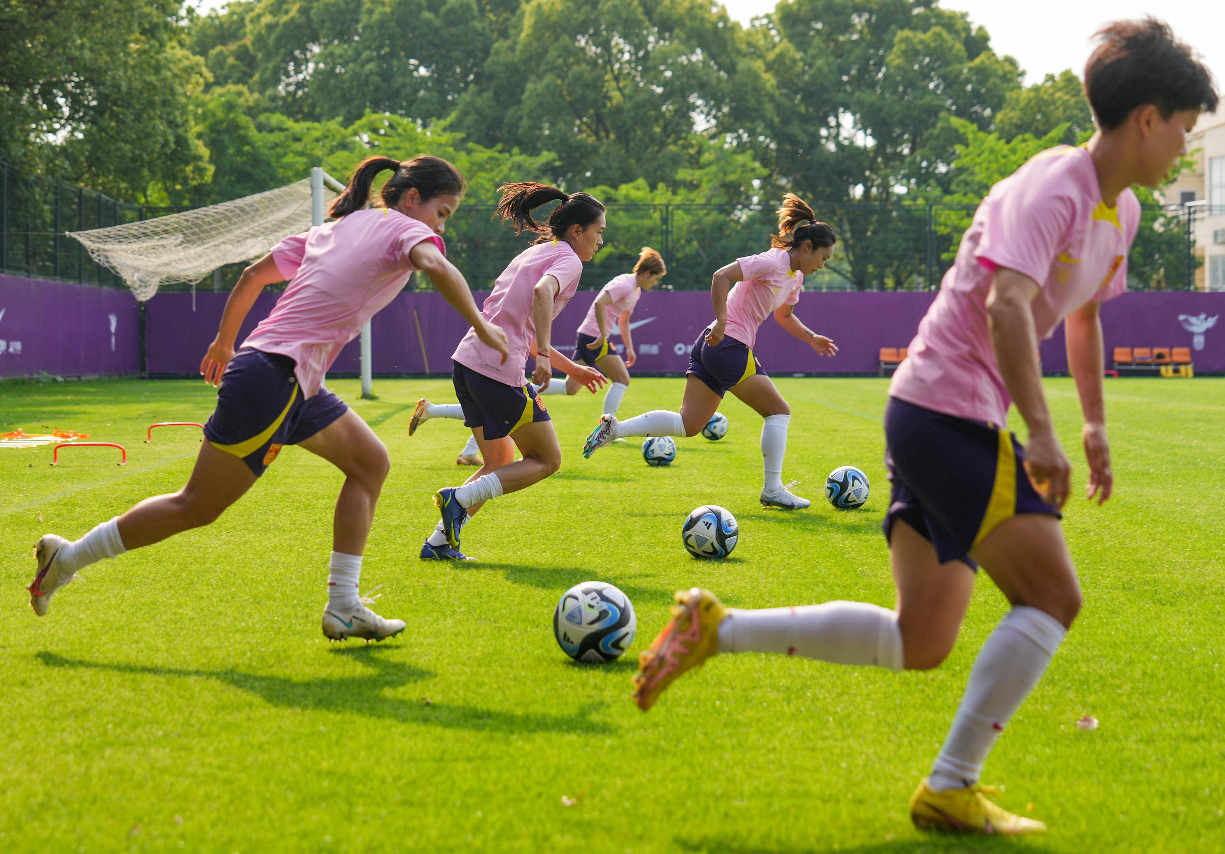 开云体育-包含沙特阿拉伯女足队员集体励志,备战世界杯的词条