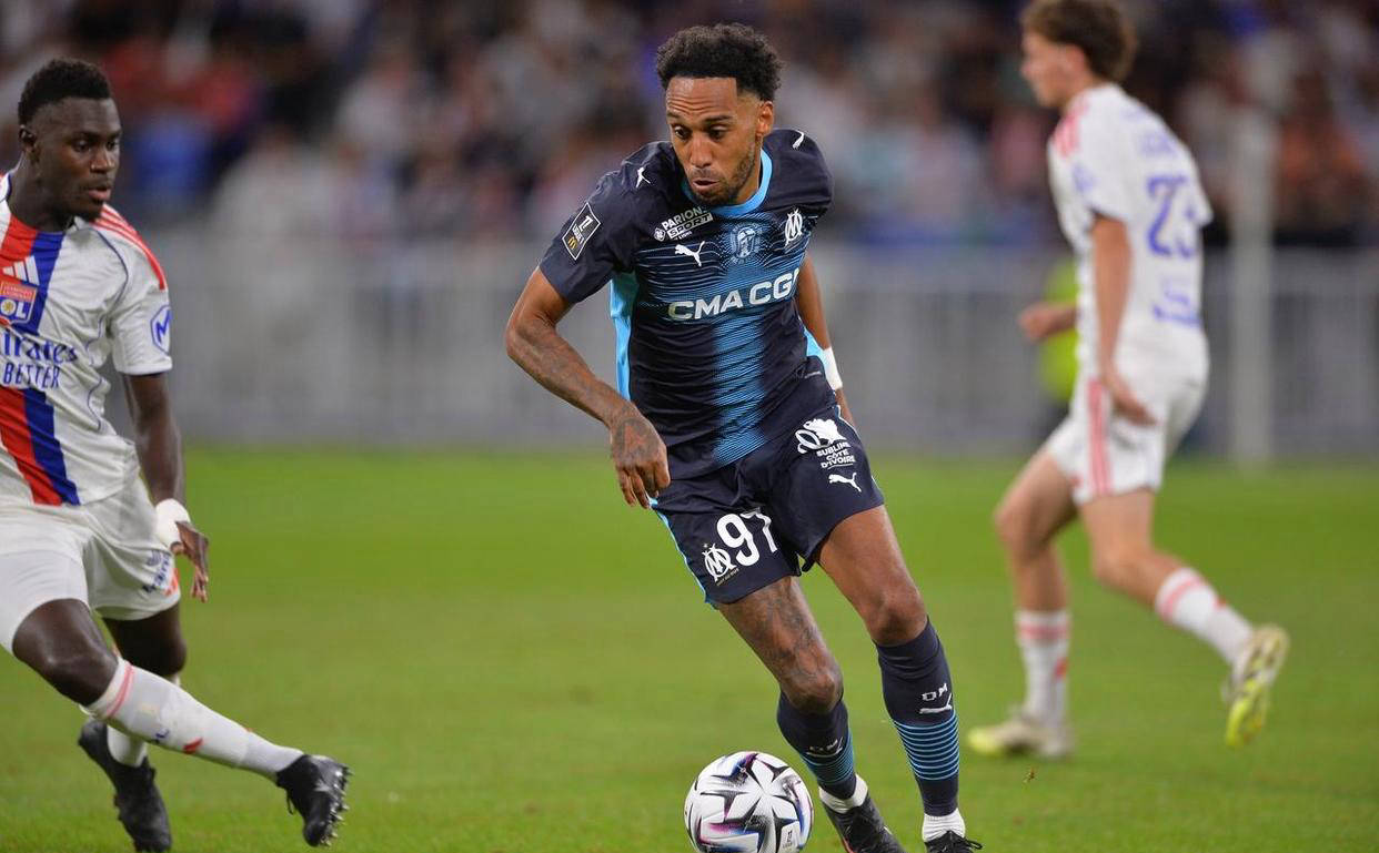 开云体育官网-包含亚眠客场大胜洛里昂,连续两轮获胜的词条