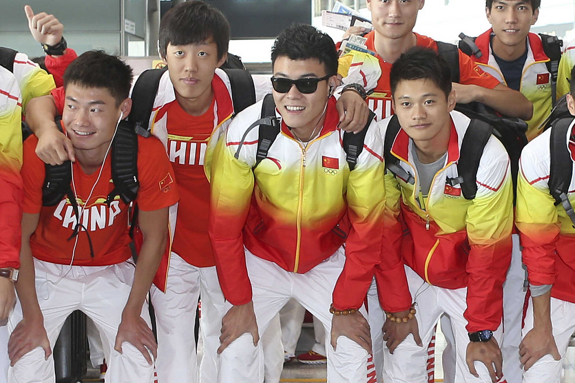 运动员们在赛场上汇聚精彩表现