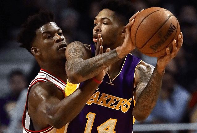 焦点大战:网球上演巅峰碰撞的简单介绍 焦点大战:网球上演巅峰碰撞的简单介绍