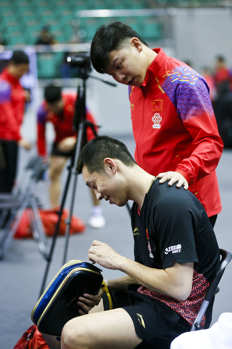 中国队险胜韩国队,许昕惊艳四座 中国队险胜韩国队,许昕惊艳四座