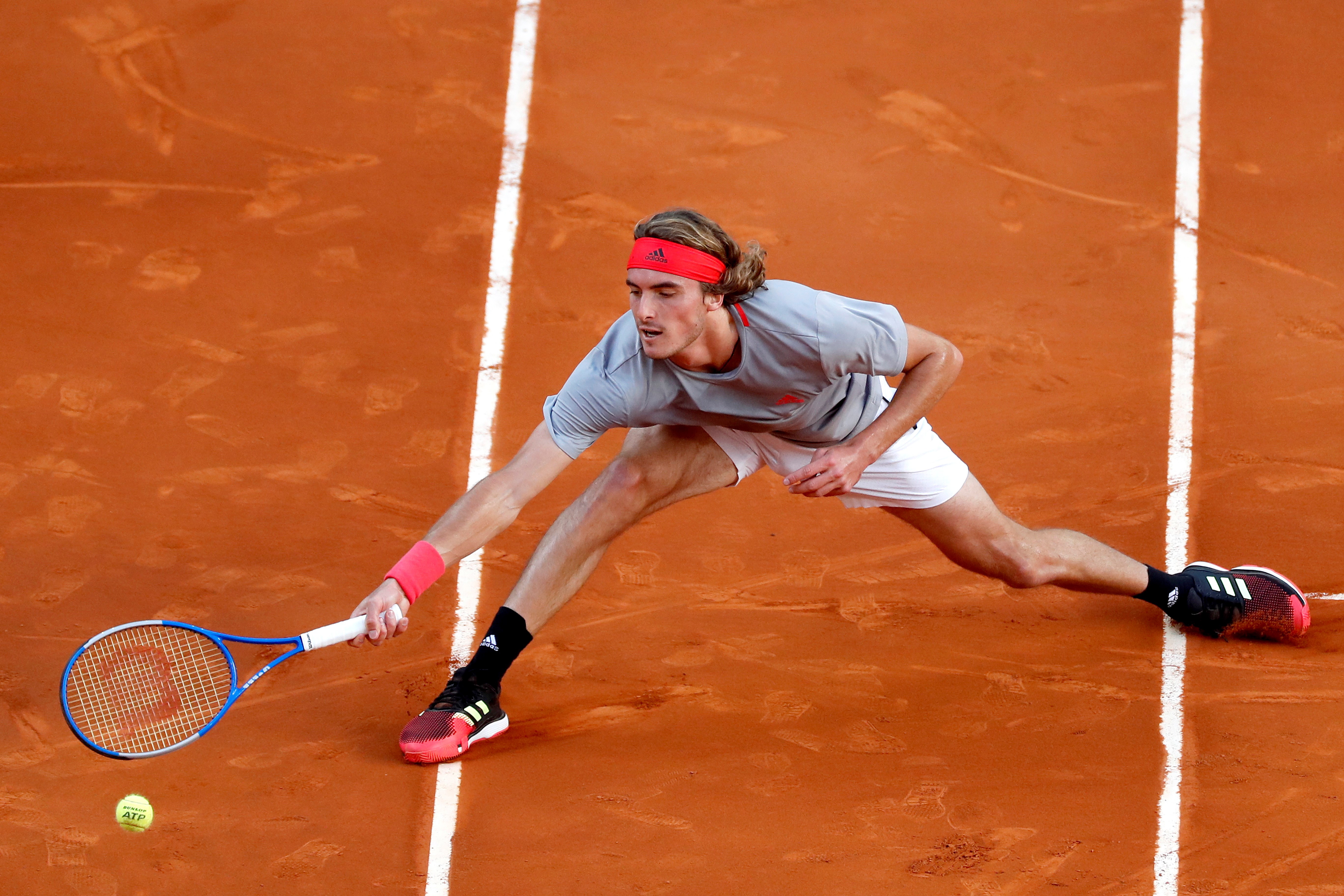 年终总决赛翻盘拉沃尔杯，西西帕斯高光表现