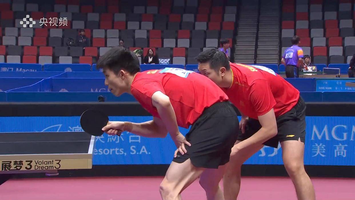 英格兰队险胜奥地利队,许昕惊艳四座 英格兰队险胜奥地利队,许昕惊艳四座