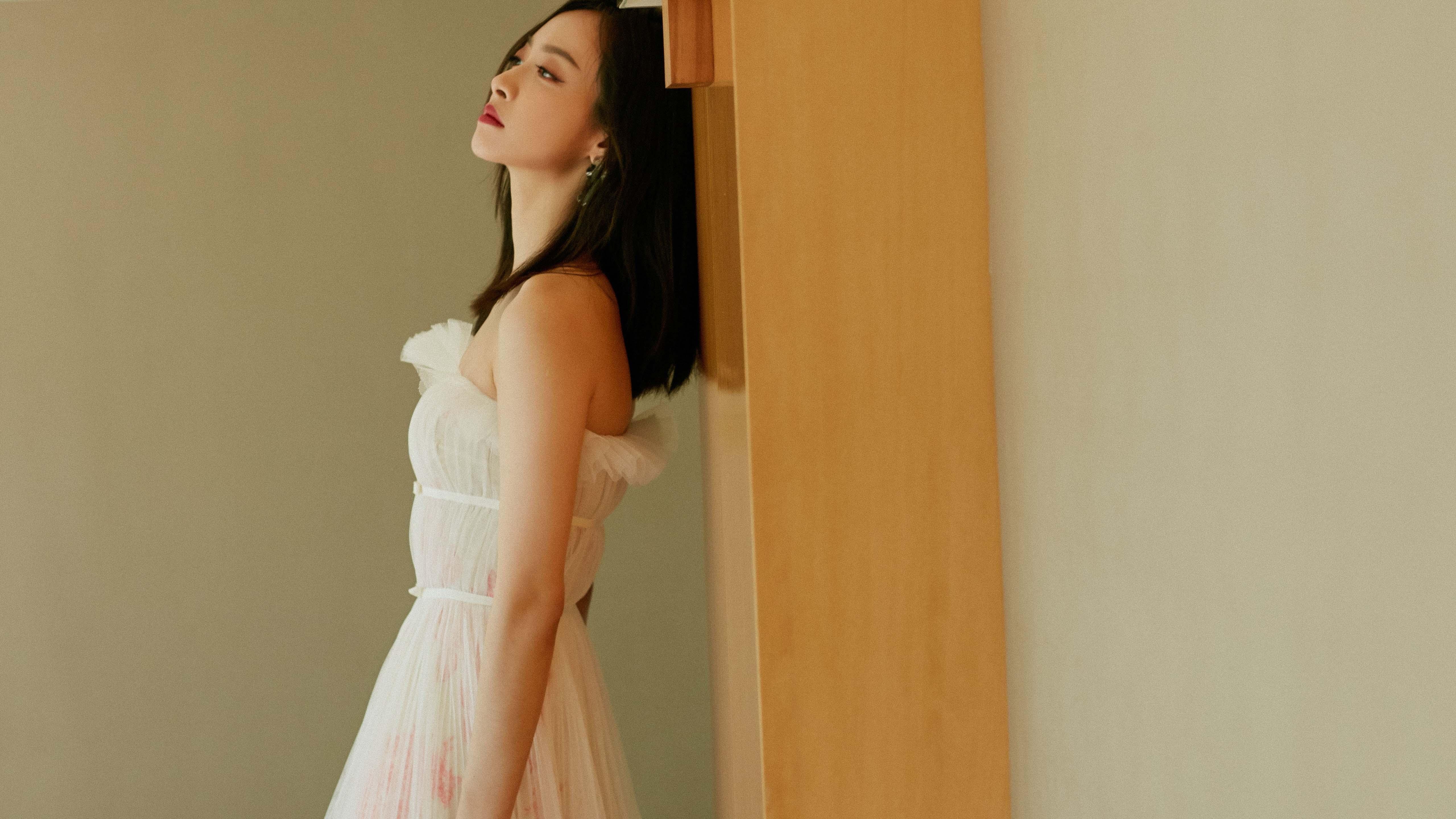 开云体育平台APP-利拉德剑刃出鞘刺穿南海岸,马刺坚盾磨砺迈阿密硬仗