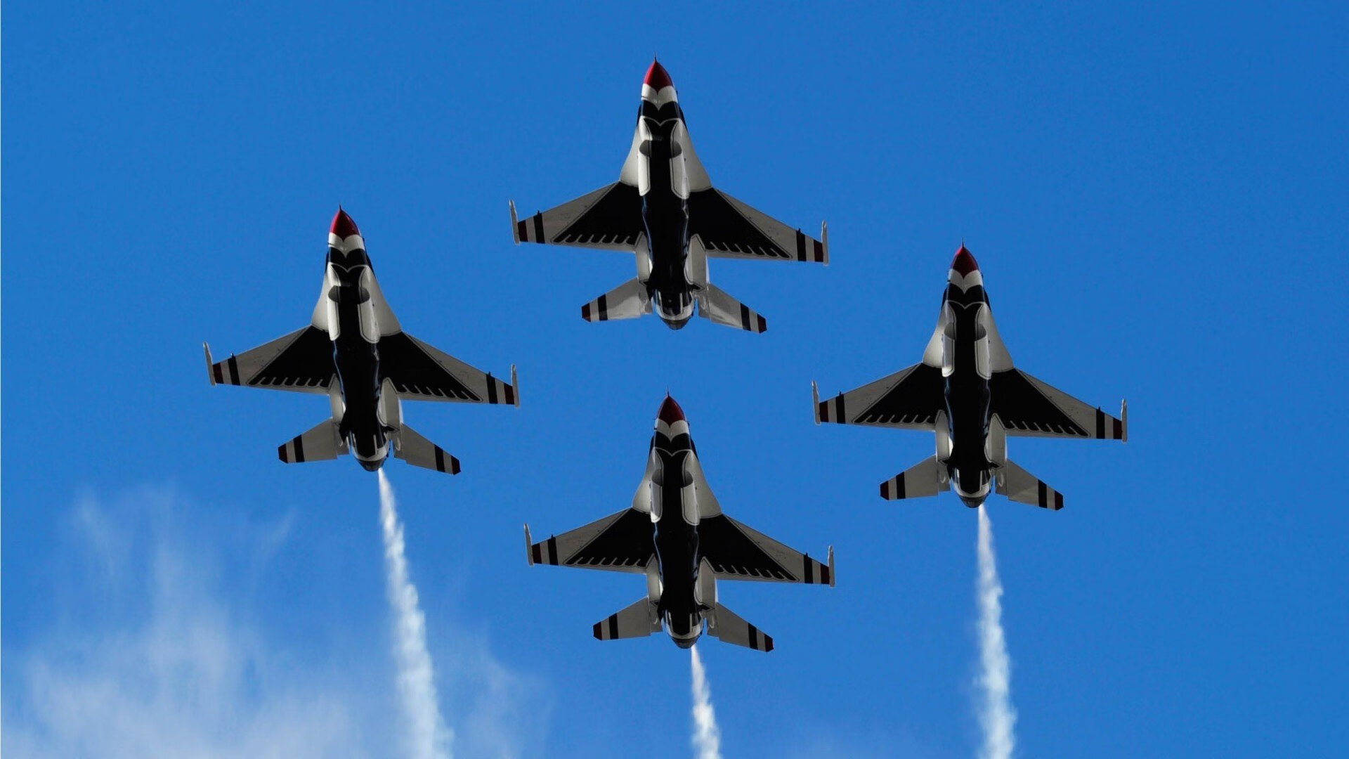 命运方向盘的终极竞逐，维斯塔潘与西亚卡姆的冠军心跳