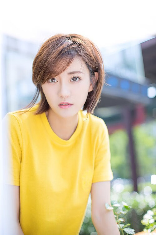 开云sport-鹰击长空，帝星不落，特雷·杨压哨绝杀，恩比德稳定输出诠释现代篮球真谛