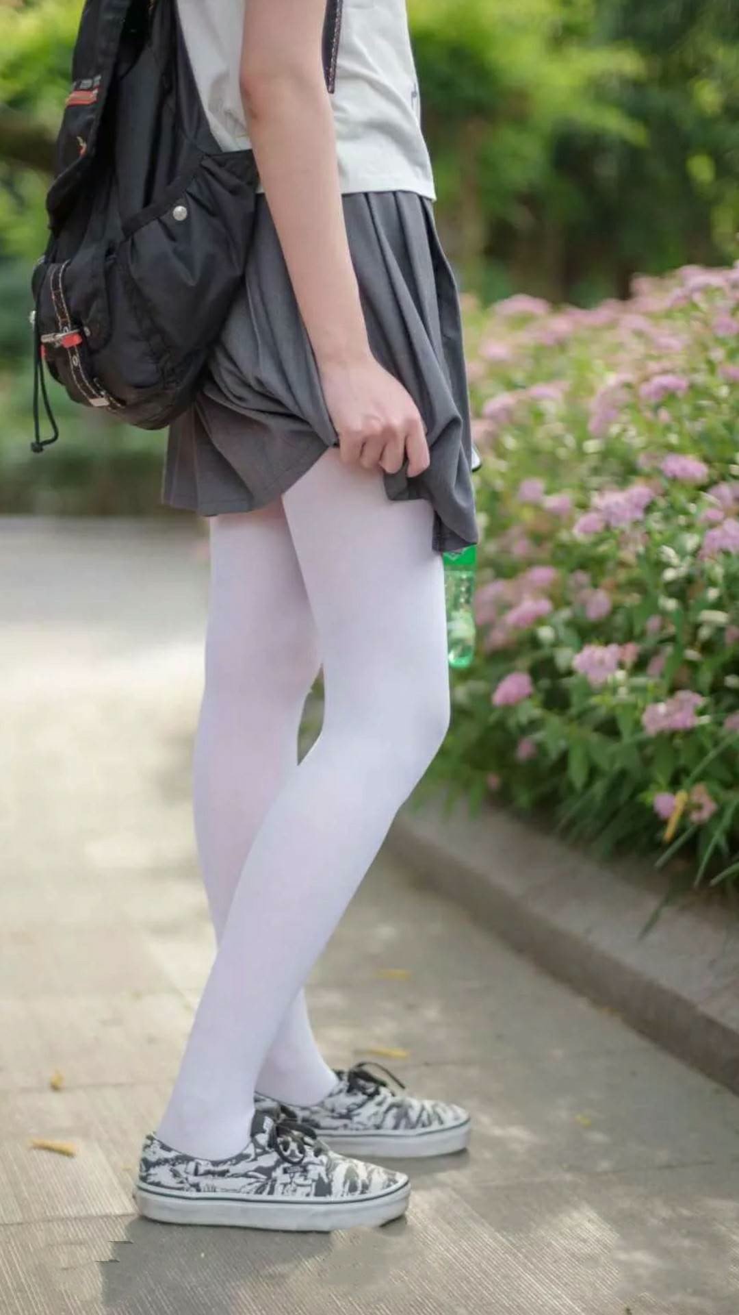 子弹先于哨响，马丁内利在争冠的秒针上偷走了时间